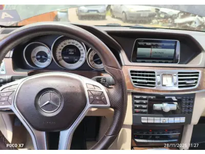 LOTE 008 - Automóvel Mercedes Benz - Modelo 2014 / E 350