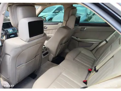 LOTE 008 - Automóvel Mercedes Benz - Modelo 2014 / E 350