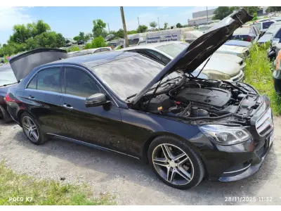 LOTE 008 - Automóvel Mercedes Benz - Modelo 2014 / E 350