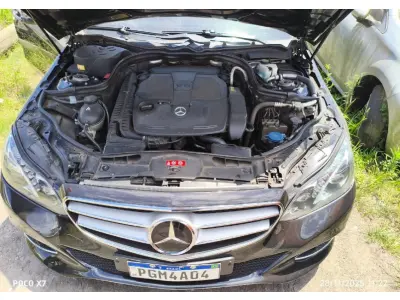 LOTE 008 - Automóvel Mercedes Benz - Modelo 2014 / E 350
