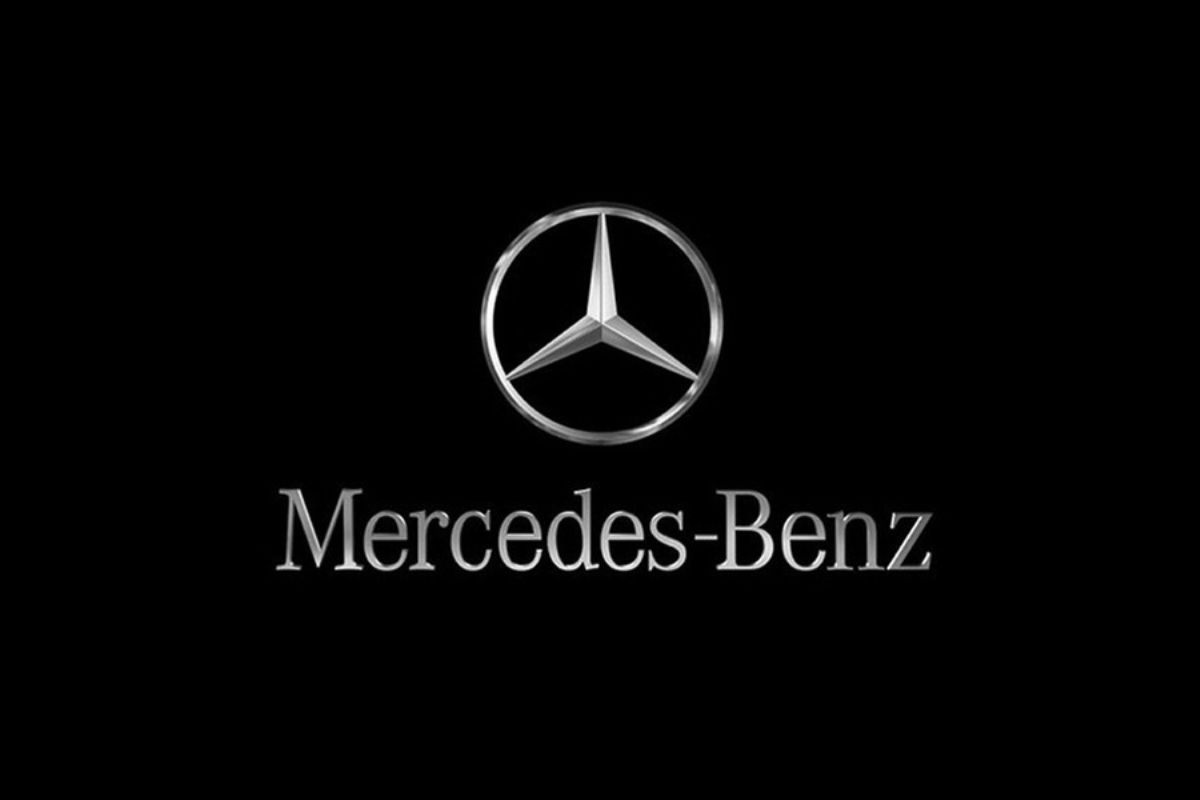 Leilão Judicial -  Automóvel Mercedes Benz - Mod E 350 CGI Avant. Sport 3.5 306cv Aut.